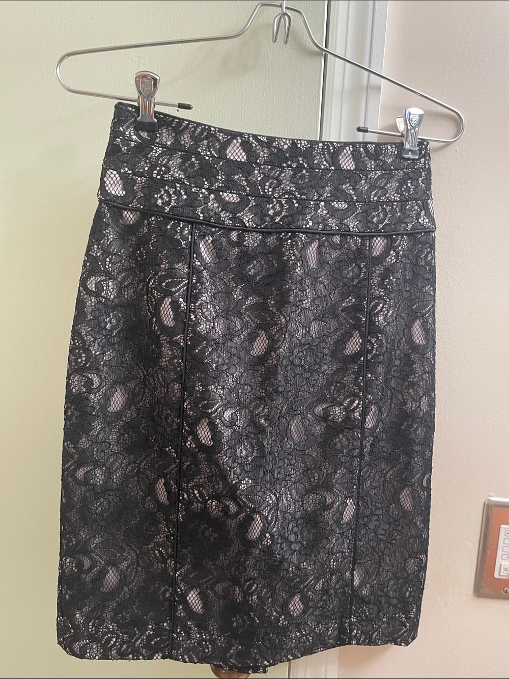 H&M Black Lace Pencil Skirt with Nude Lining